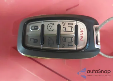 2025 Chrysler Pacifica Select z USA, uszkodzony, nr VIN 2C4RC1BG4SR562166